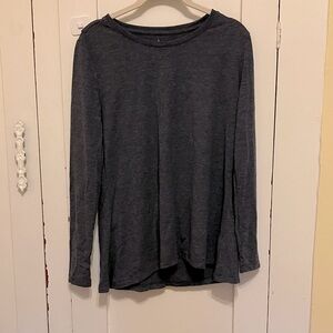 Split back long sleeve crewneck top